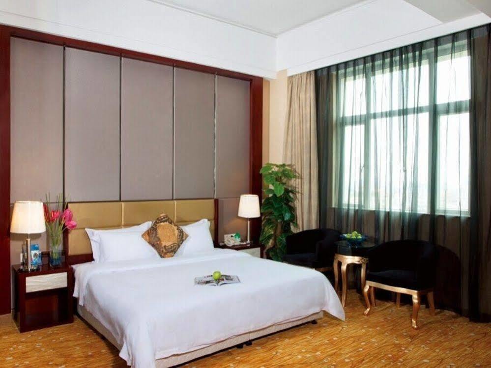 Jun Hao Hotel Dongguan (Guangdong) Exterior foto
