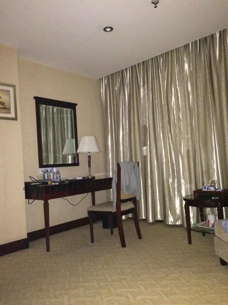 Jun Hao Hotel Dongguan (Guangdong) Exterior foto