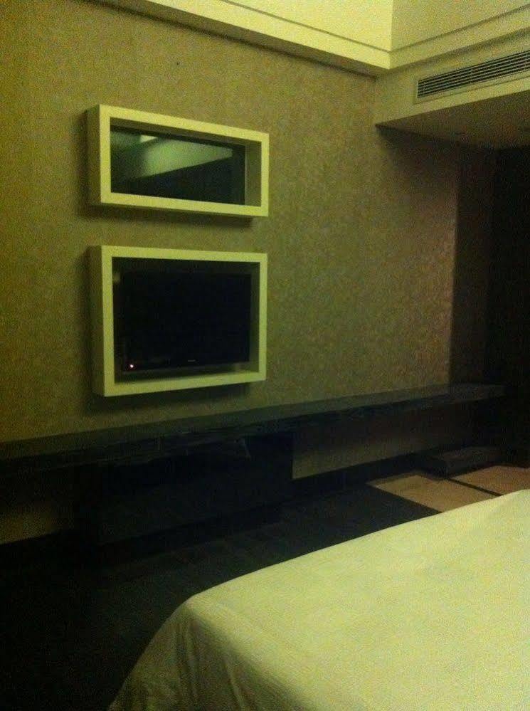 Jun Hao Hotel Dongguan (Guangdong) Exterior foto